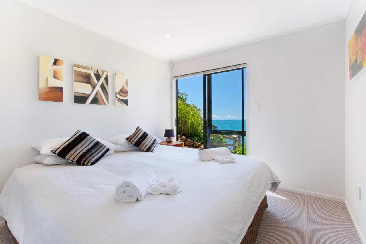 Beachfront Enclosure Bay - Waiheke Unlimited Oneroa Екстериор снимка